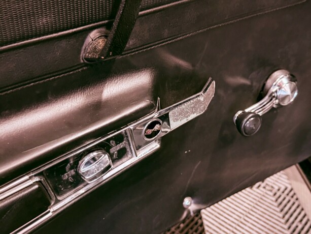 chevrolet-corvette-bensin-1971-big-21