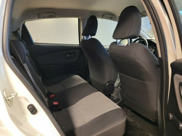 toyota-yaris-elektrisitetbensin-2016-big-16