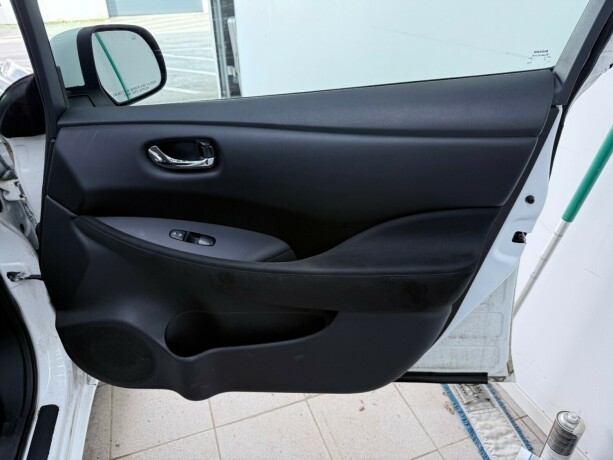 nissan-leaf-elektrisitet-2015-big-19