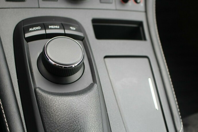 lexus-ct200h-elektrisitetbensin-2017-big-14