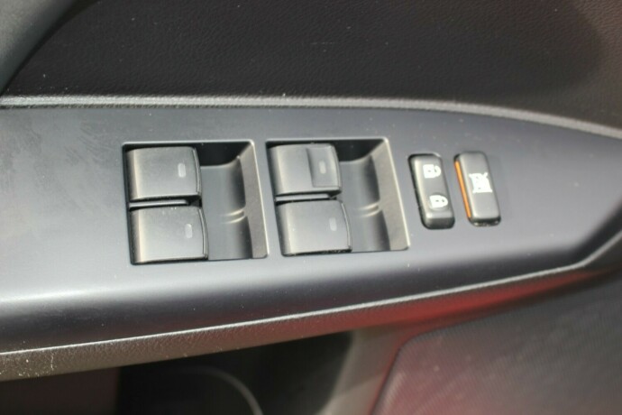 lexus-ct200h-elektrisitetbensin-2017-big-6