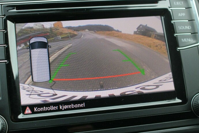 volkswagen-transporter-diesel-2019-big-14