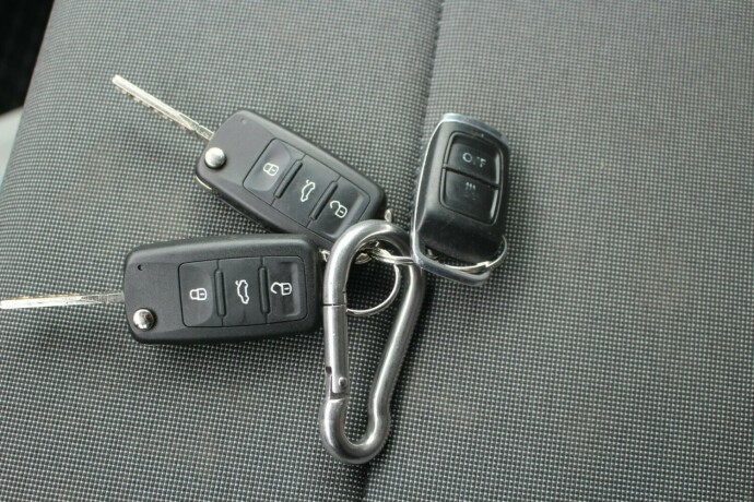 volkswagen-transporter-diesel-2019-big-17