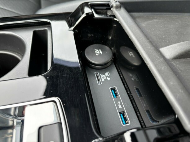 land-rover-discovery-diesel-2019-big-23