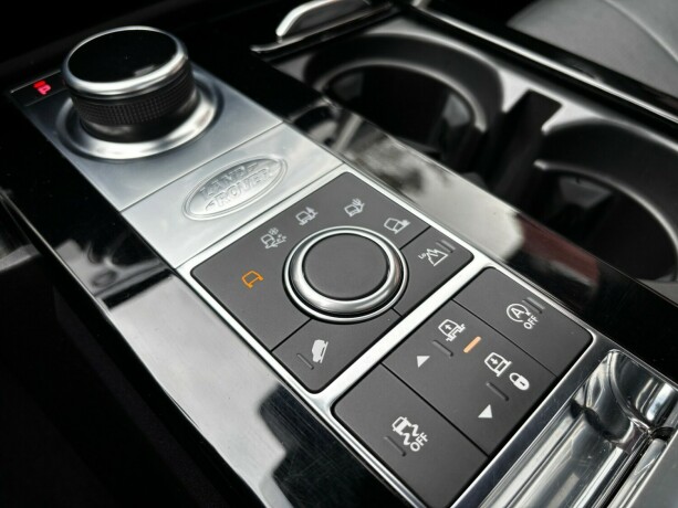 land-rover-discovery-diesel-2019-big-22