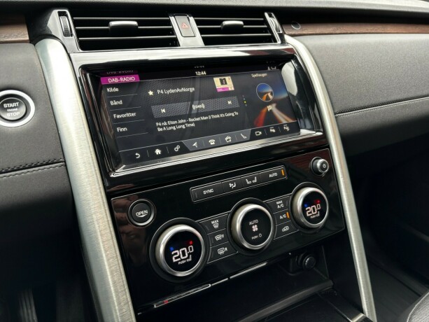 land-rover-discovery-diesel-2019-big-35