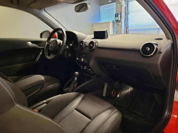 audi-a1-bensin-2013-big-11