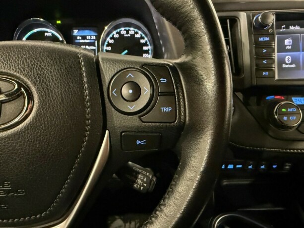 toyota-rav4-elektrisitetbensin-2017-big-15