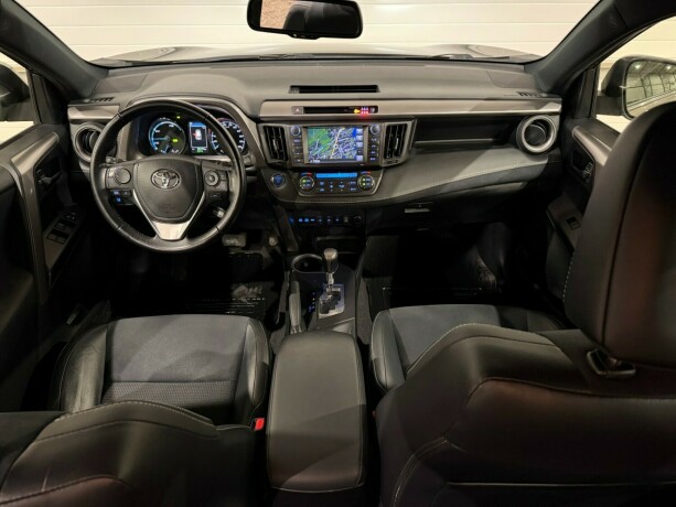 toyota-rav4-elektrisitetbensin-2017-big-13