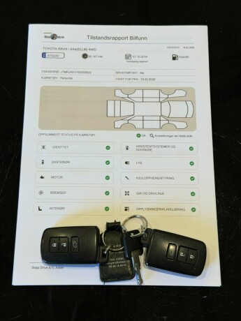 toyota-rav4-elektrisitetbensin-2017-big-23