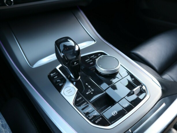 bmw-x5-elektrisitetbensin-2020-big-15