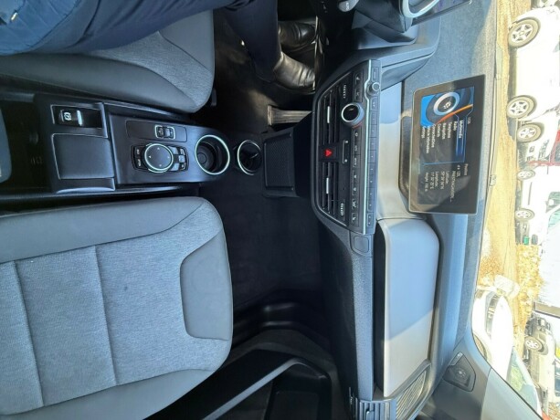 bmw-i3-elektrisitet-2015-big-23