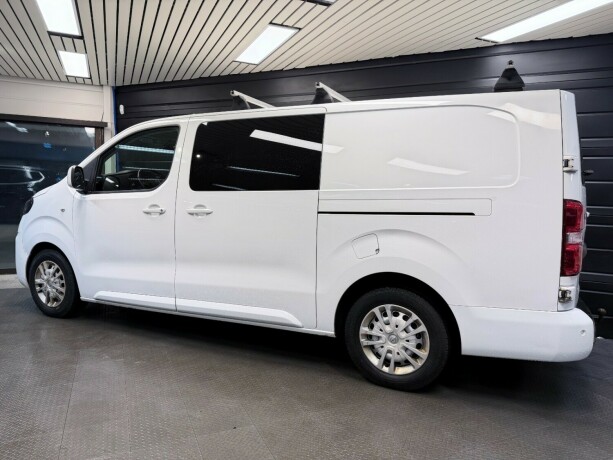 opel-vivaro-diesel-2020-big-4