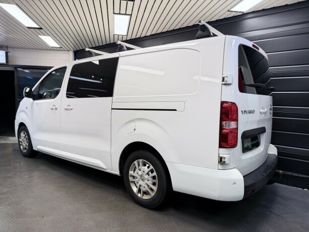 opel-vivaro-diesel-2020-big-5