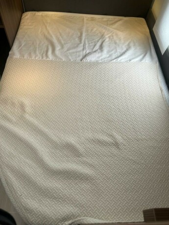 burstner-averso-nordic-600-tk-2-k248yesenger-lav-seng-bak-rundsittegruppe-vintervogn-alde-varme-i-gulv-2016-big-58