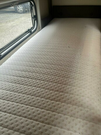 burstner-averso-nordic-600-tk-2-k248yesenger-lav-seng-bak-rundsittegruppe-vintervogn-alde-varme-i-gulv-2016-big-66