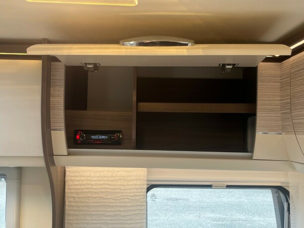 burstner-averso-nordic-600-tk-2-k248yesenger-lav-seng-bak-rundsittegruppe-vintervogn-alde-varme-i-gulv-2016-big-17