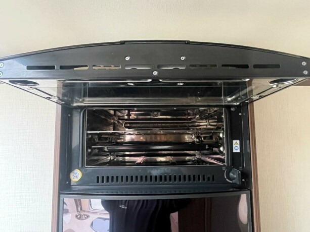 burstner-averso-nordic-600-tk-2-k248yesenger-lav-seng-bak-rundsittegruppe-vintervogn-alde-varme-i-gulv-2016-big-36