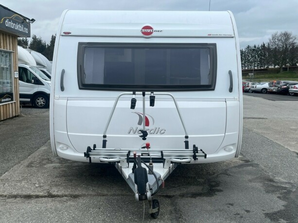 burstner-averso-nordic-600-tk-2-k248yesenger-lav-seng-bak-rundsittegruppe-vintervogn-alde-varme-i-gulv-2016-big-2