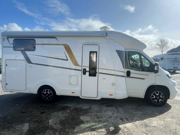 eura-mobil-pt-695-eb-2-enkle-senger-uten-senkeseng-truma-varmer-b-f248rerkort-meget-god-nyttelast-diesel-2020-big-3