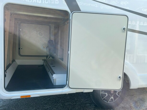 eura-mobil-pt-695-eb-2-enkle-senger-uten-senkeseng-truma-varmer-b-f248rerkort-meget-god-nyttelast-diesel-2020-big-9