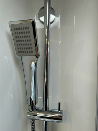 eura-mobil-pt-695-eb-2-enkle-senger-uten-senkeseng-truma-varmer-b-f248rerkort-meget-god-nyttelast-diesel-2020-big-64