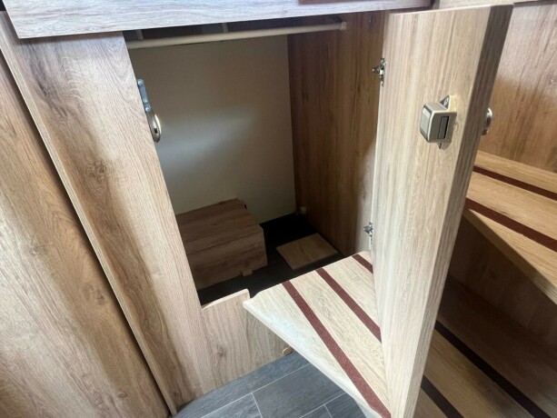 eura-mobil-pt-695-eb-2-enkle-senger-uten-senkeseng-truma-varmer-b-f248rerkort-meget-god-nyttelast-diesel-2020-big-68