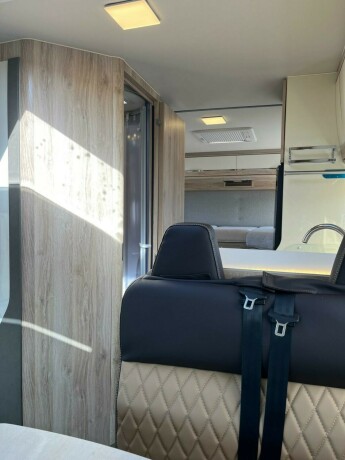 eura-mobil-pt-695-eb-2-enkle-senger-uten-senkeseng-truma-varmer-b-f248rerkort-meget-god-nyttelast-diesel-2020-big-52