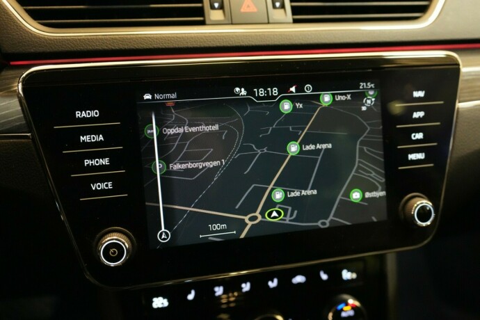 skoda-superb-elektrisitetbensin-2021-big-16