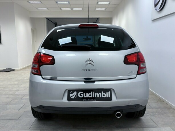 citroen-c3-diesel-2011-big-4