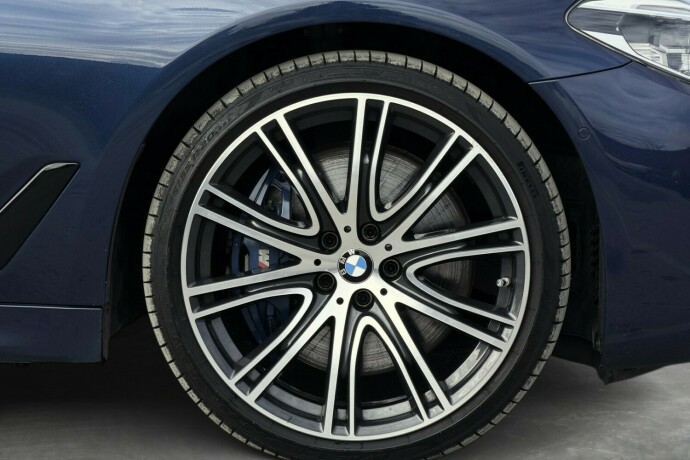 bmw-5-serie-bensin-2019-big-9