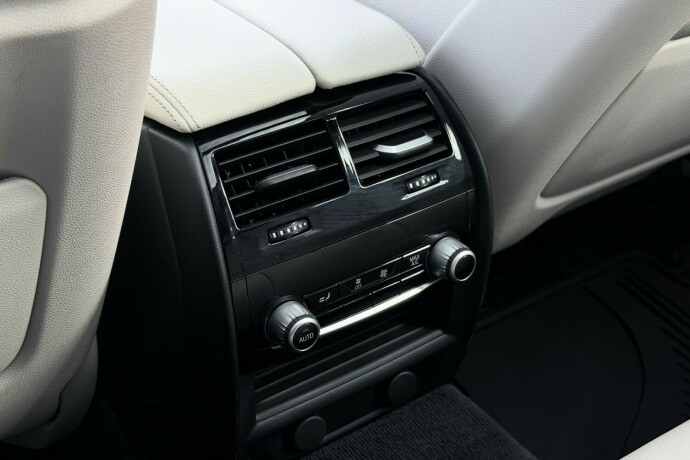 bmw-5-serie-bensin-2019-big-25