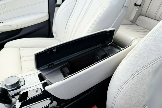 bmw-5-serie-bensin-2019-big-16