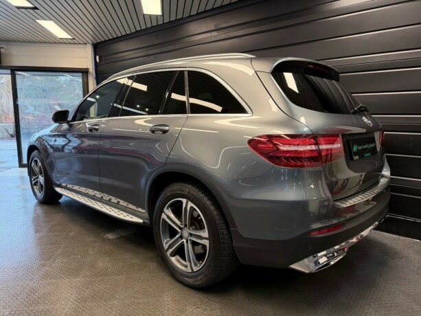 mercedes-benz-glc-diesel-2016-big-5
