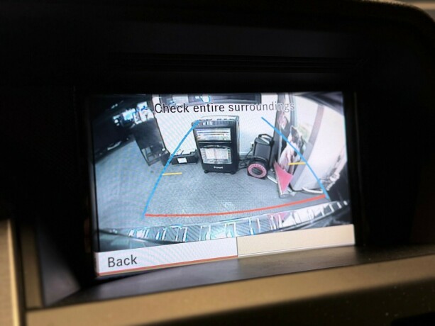 mercedes-benz-glk-diesel-2012-big-24