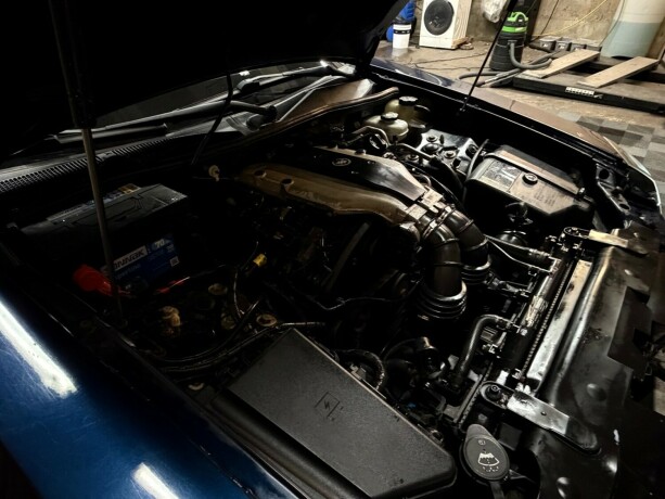 cadillac-cts-bensin-2003-big-45