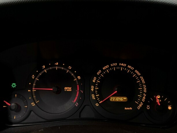 cadillac-cts-bensin-2003-big-29