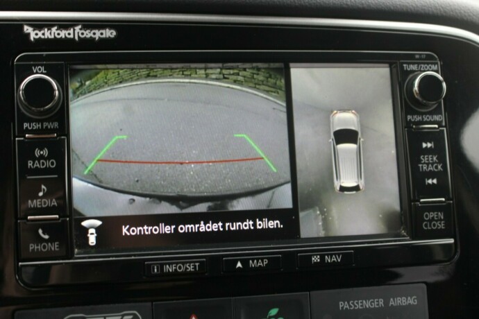 mitsubishi-outlander-elektrisitetbensin-2018-big-15