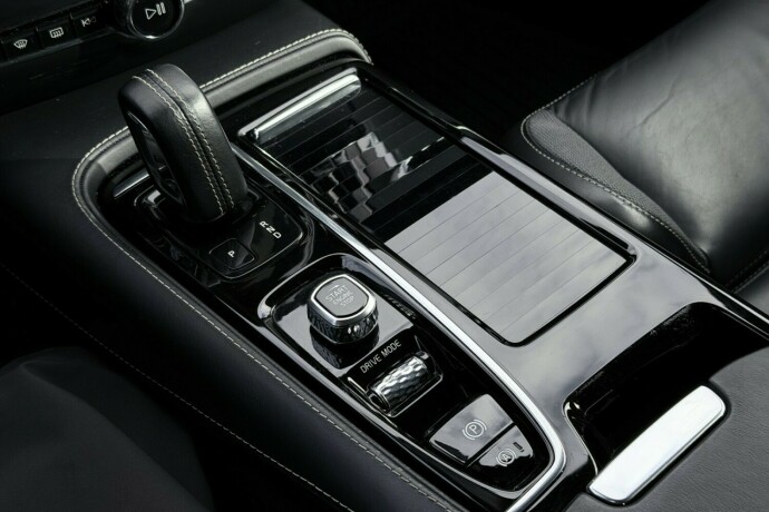 volvo-v60-elektrisitetbensin-2019-big-22