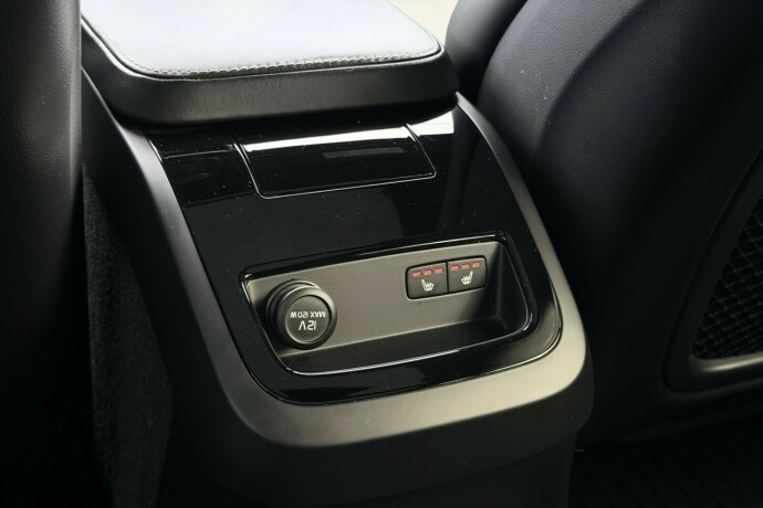 volvo-v60-elektrisitetbensin-2019-big-26