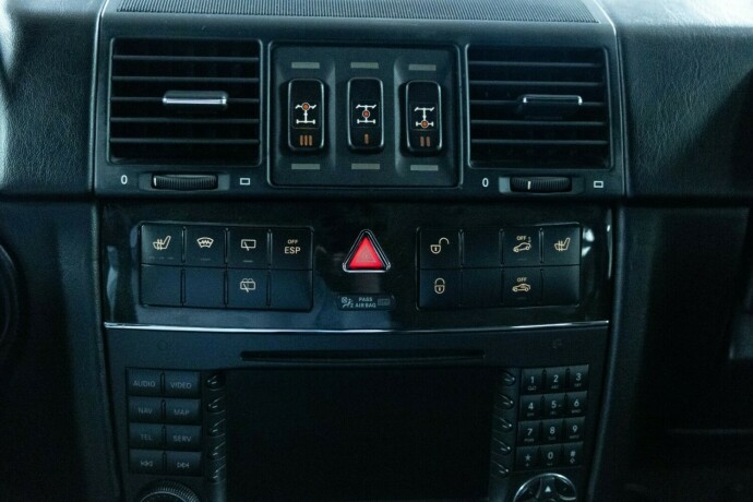 mercedes-benz-gel228ndewagen-bensin-2008-big-12