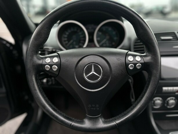 mercedes-benz-slk-bensin-2007-big-26