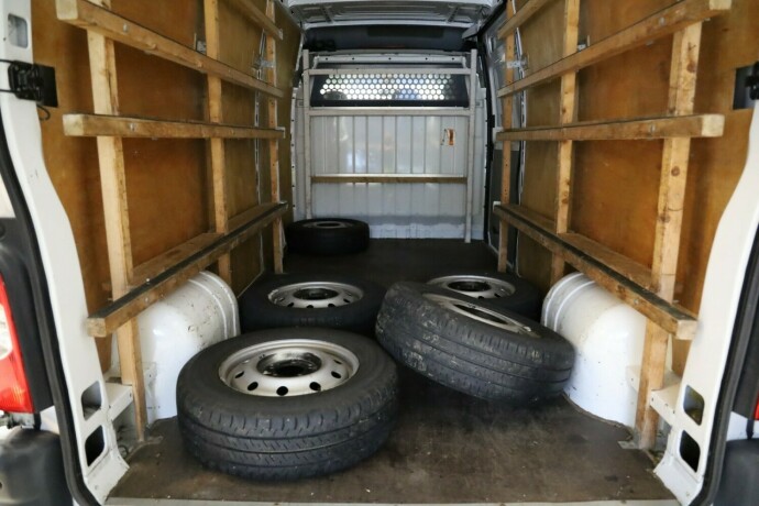 nissan-interstar-diesel-2007-big-7