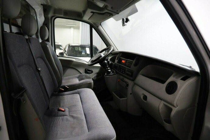 nissan-interstar-diesel-2007-big-5