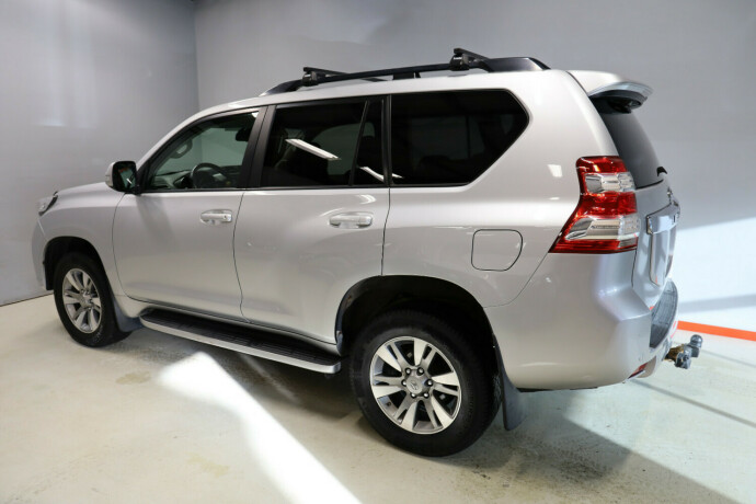 toyota-land-cruiser-diesel-2015-big-4