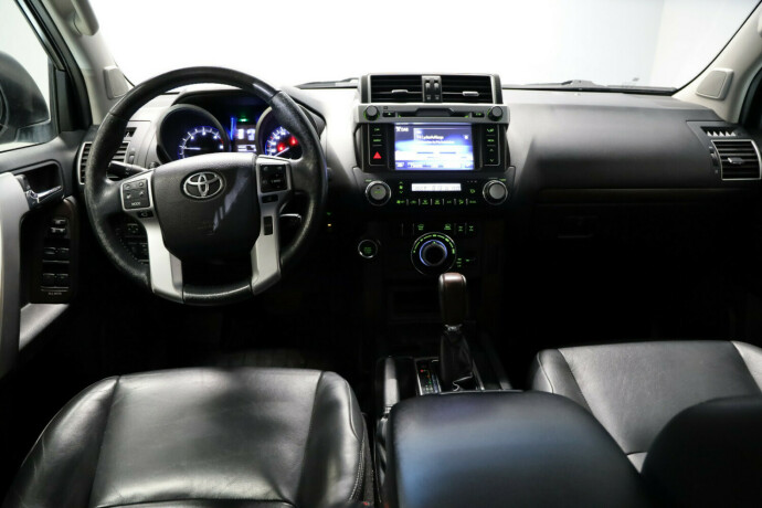 toyota-land-cruiser-diesel-2015-big-8