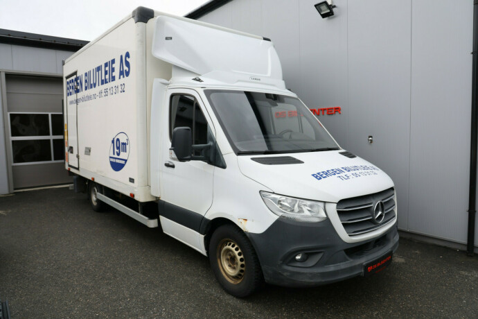mercedes-benz-sprinter-diesel-2019-big-0