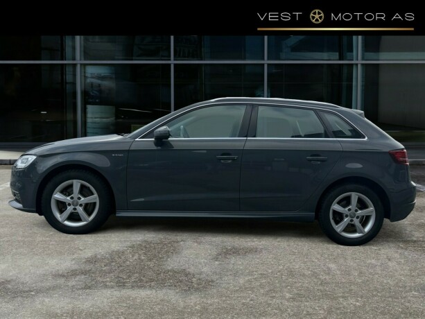 audi-a3-elektrisitetbensin-2018-big-3