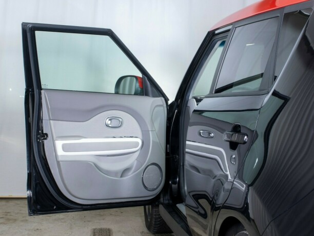 kia-soul-elektrisitet-2016-big-21