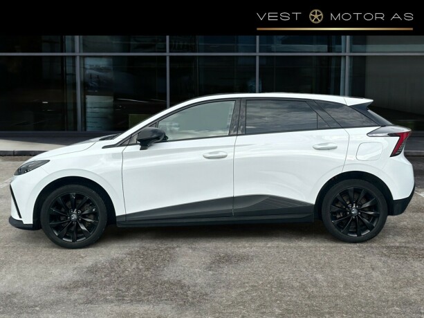 mg-4-elektrisitet-2023-big-3